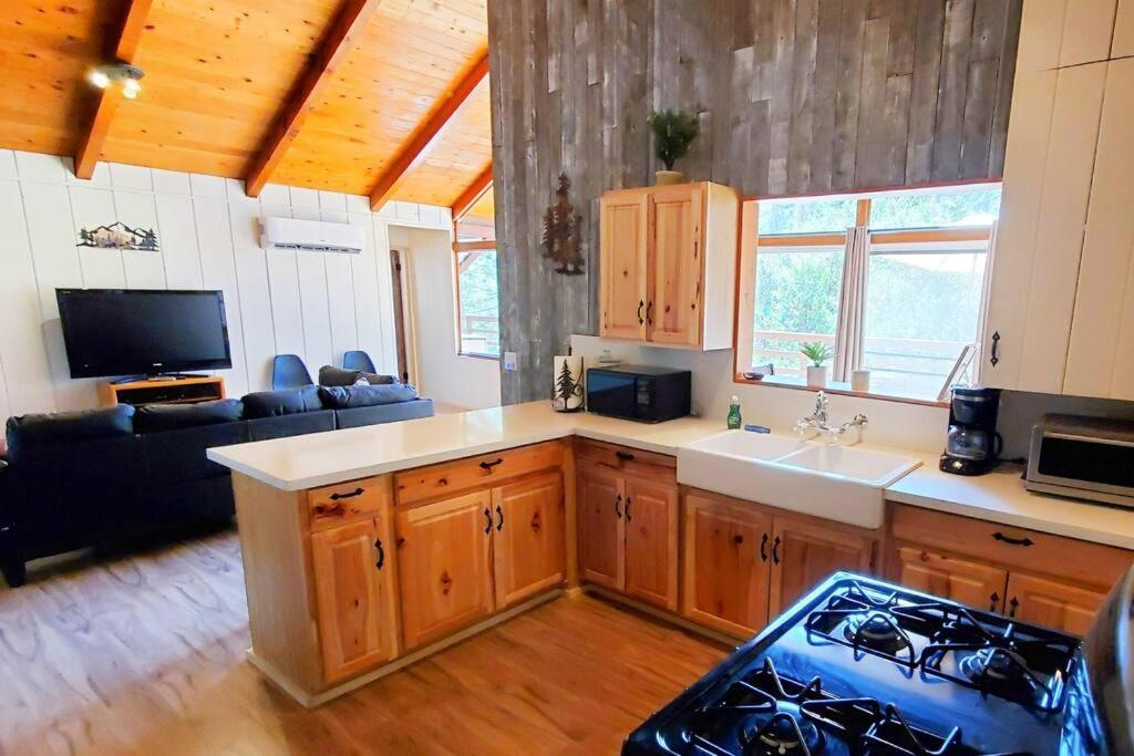 Redwood Retreat, Mountains, Adventure And Nature Ponderosa Exterior photo